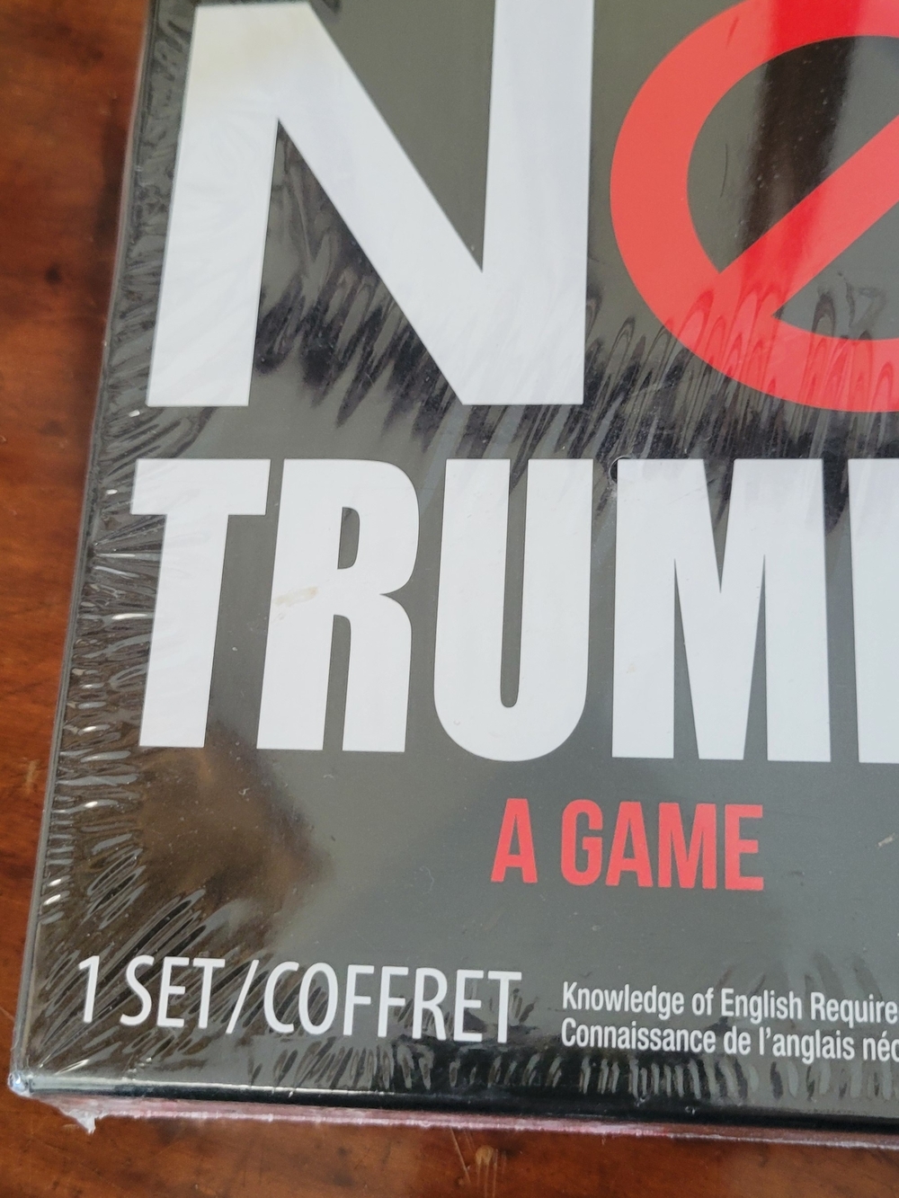 No Trump Card Game – Black and Red Party Edition